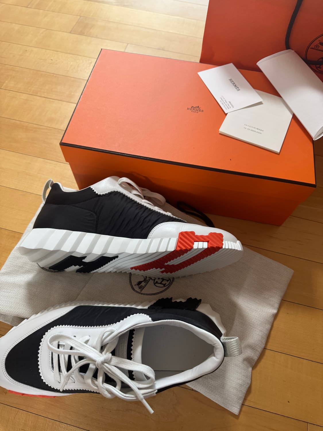 에르메스 바운싱 스니커즈 립스탑 패브릭 카프스킨 & 누아 블랑 상품이미지3