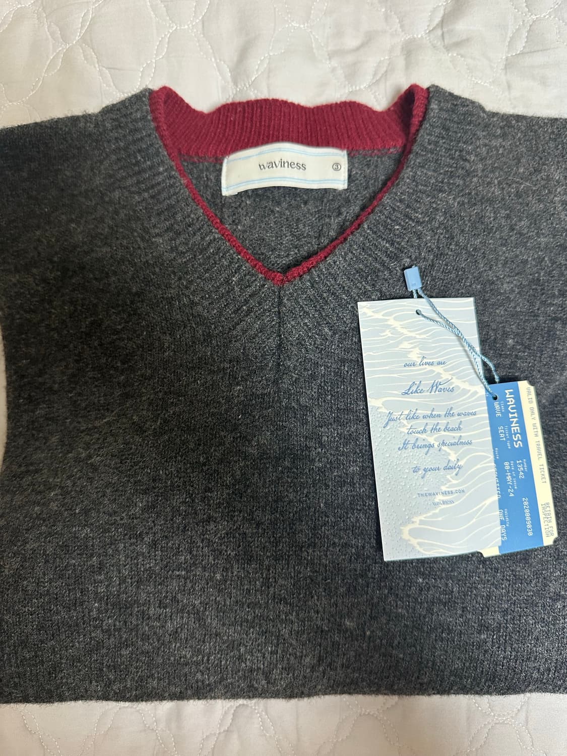 웨이비니스 레이어드 브이넥 니트 3사이즈 상품이미지1