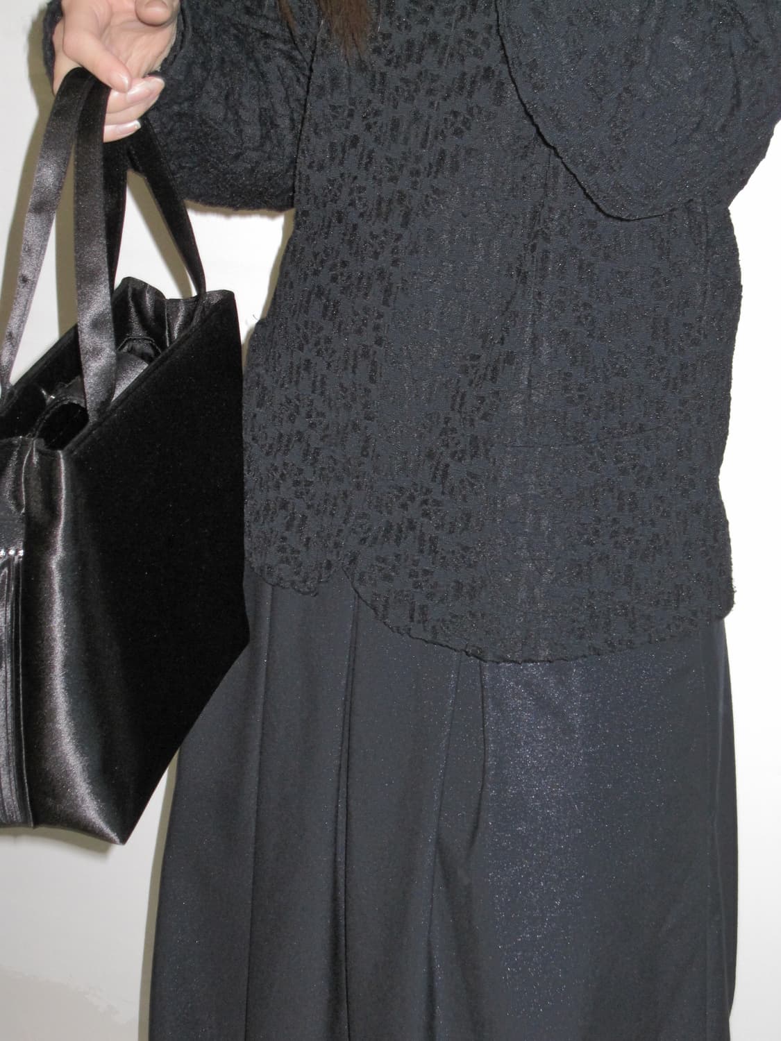 미드나잇 플리츠 토트백 상품이미지2