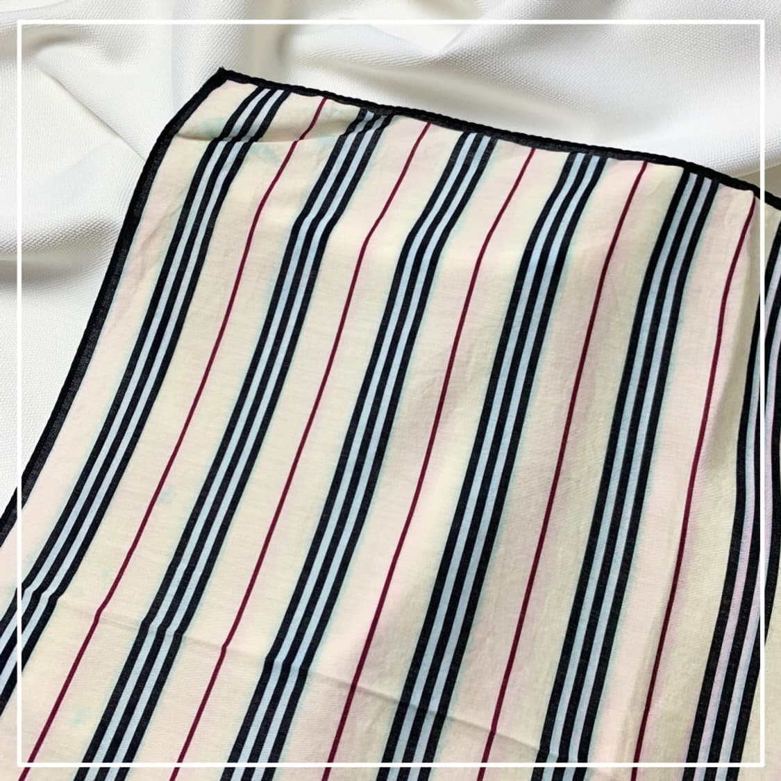 [정품] Burberry 버버리 스트라이프 빈티지 쁘띠스카프 손수건 상품이미지5