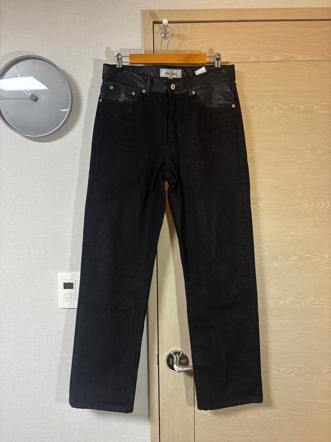 택포/S급) Tonywack 토니웩 블랙 레더 패널 데님 진 팬츠 상품이미지5