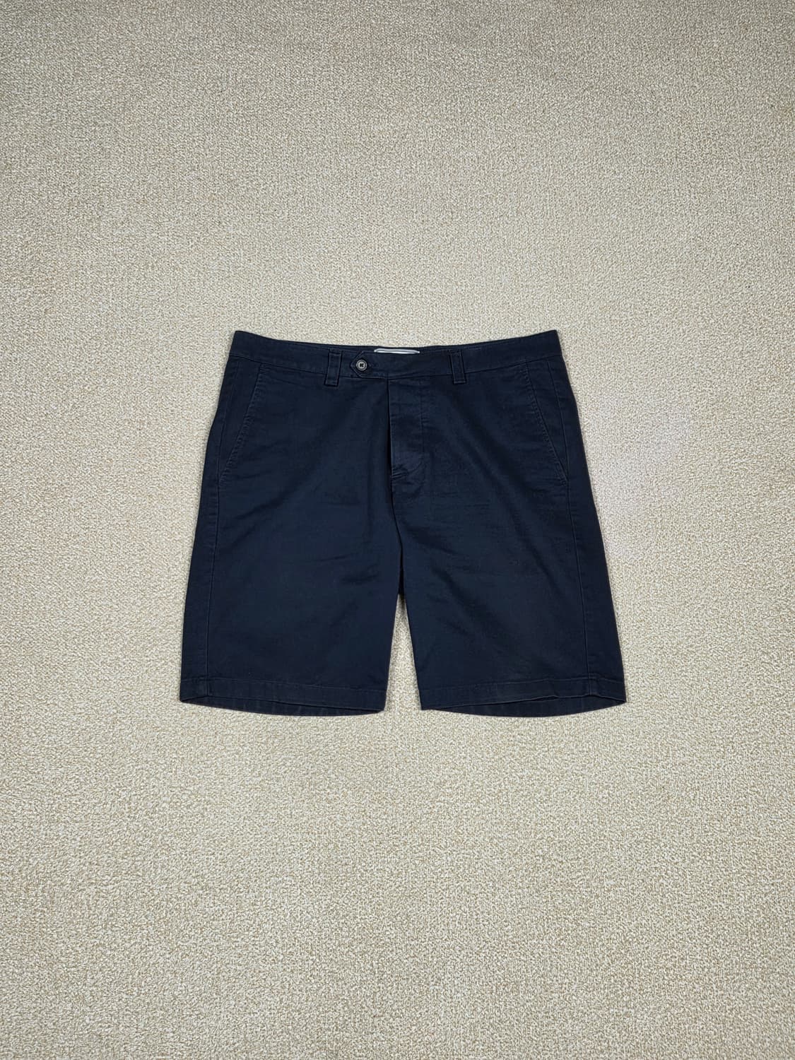 [아미] 백로고 코튼 치노 하프 팬츠 | S00043 상품이미지1