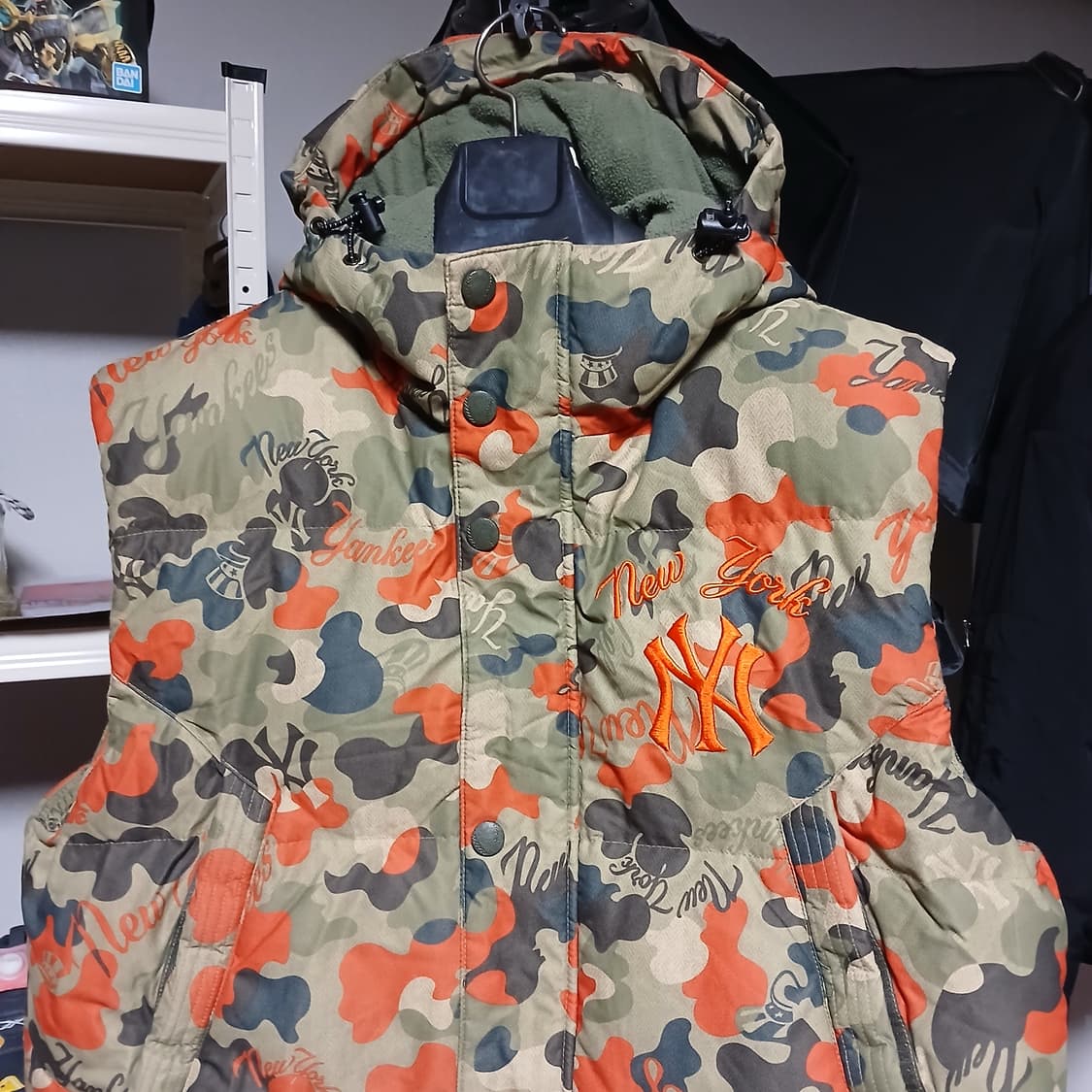 mlb 엠엘비 카모 조끼 패딩 자켓  스키 스노보드 상품이미지4