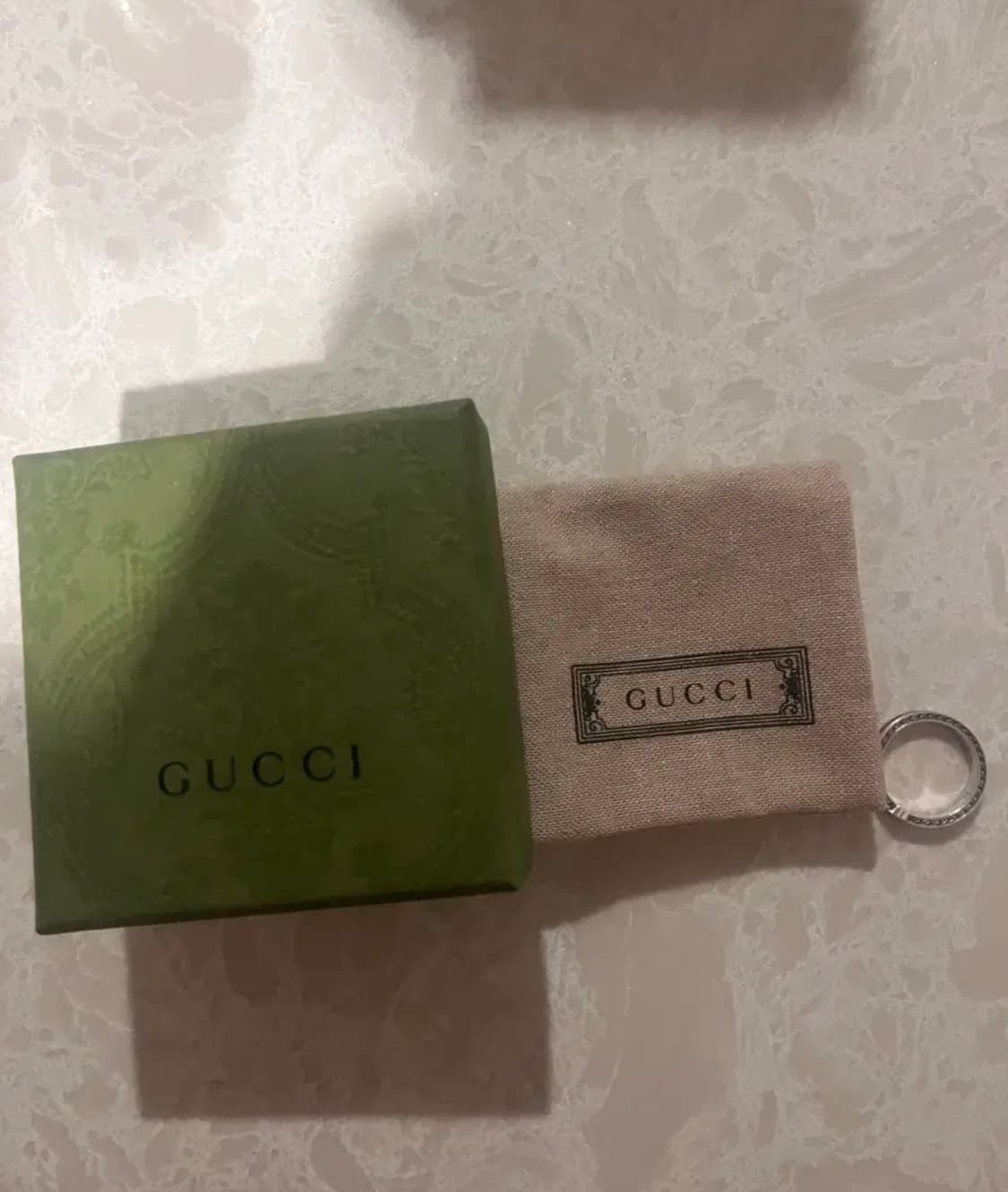 구찌 인터로킹 G 링 블랙 실버 반지 23호 상품이미지2