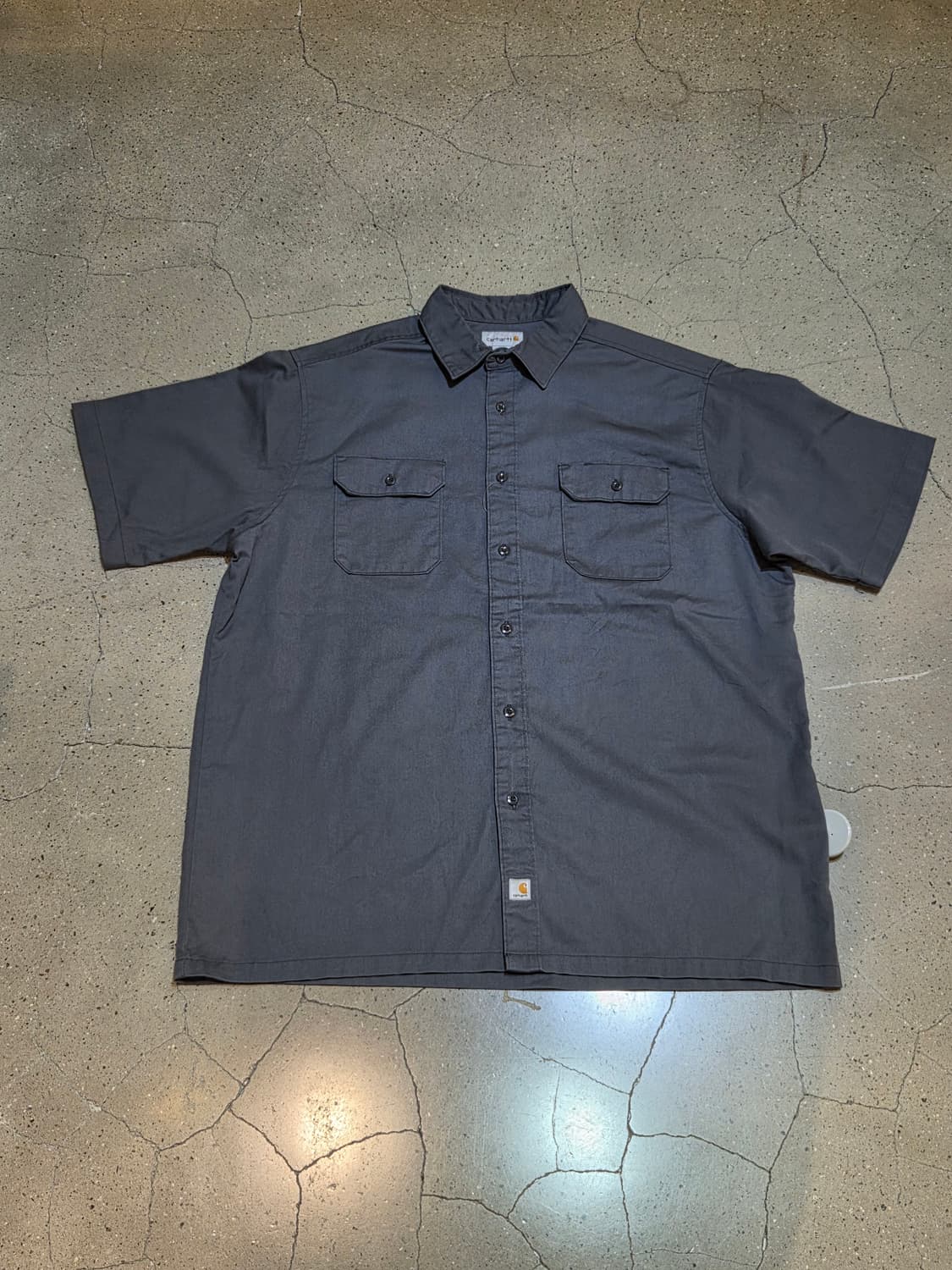 Carhartt 칼하트 차콜그레이 포켓반팔셔츠 상품이미지4