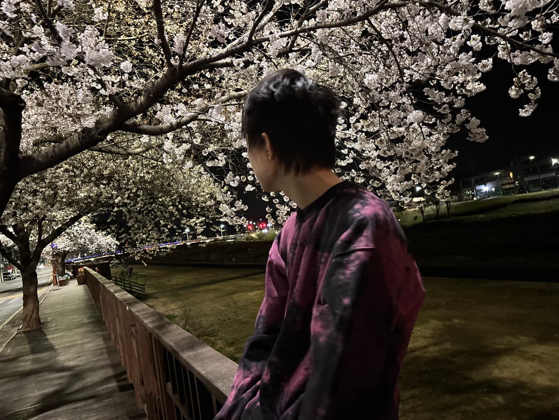 드리스 반 노튼 타이다이 스웻 상품이미지1