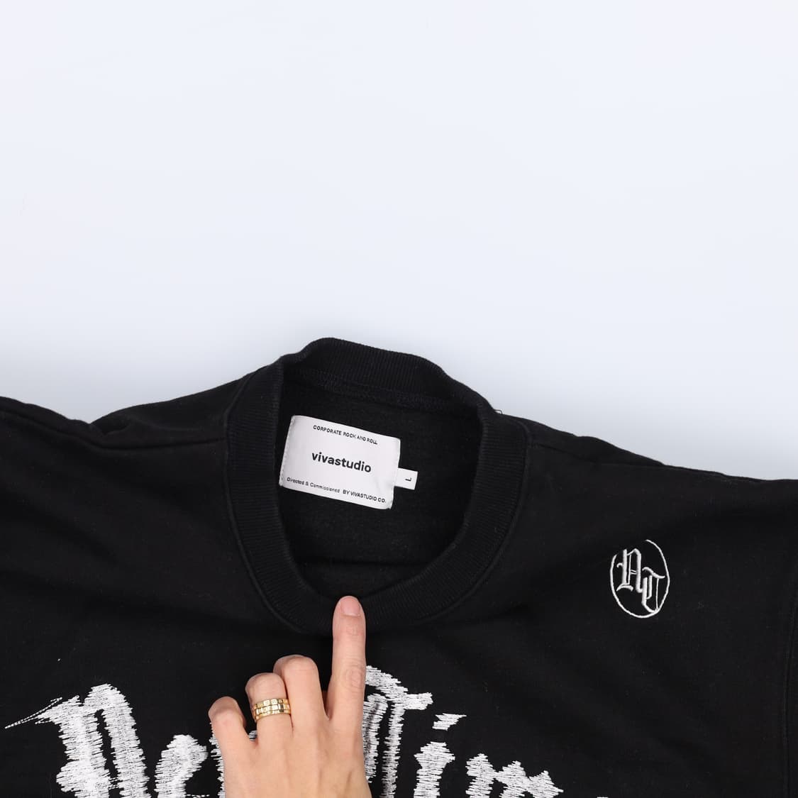 [L] 비바스튜디오 뉴타임즈 기모 맨투맨 0106H1 상품이미지3