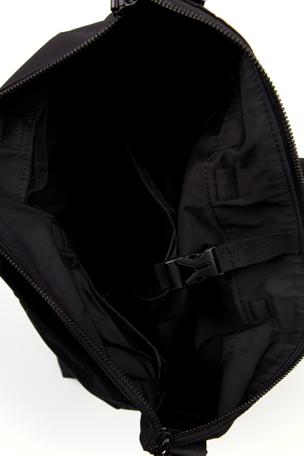 Amiacalva 개버딘 헬맷백 블랙 상품이미지7