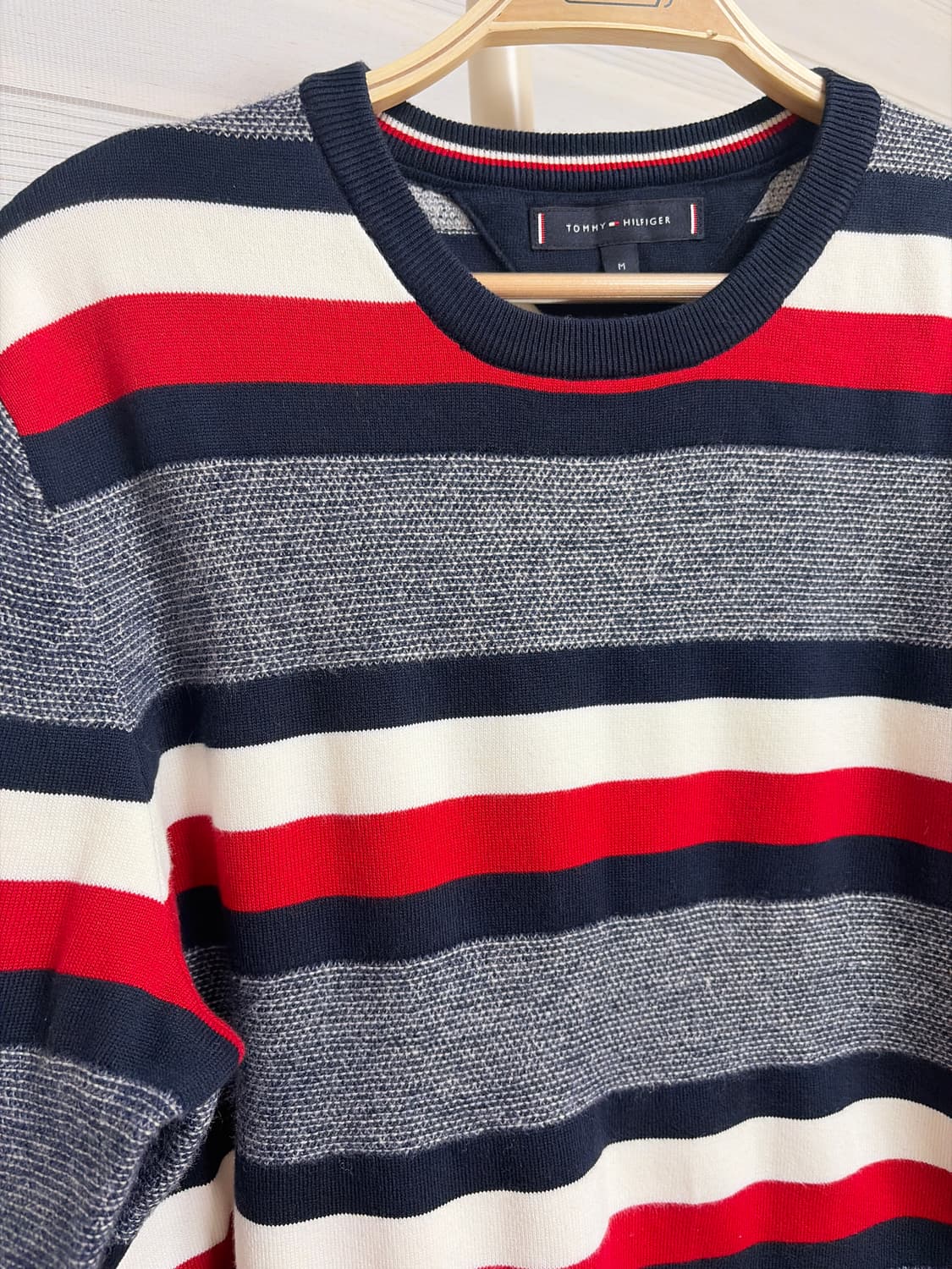 타미힐피거 스트라이프 니트 상품이미지3