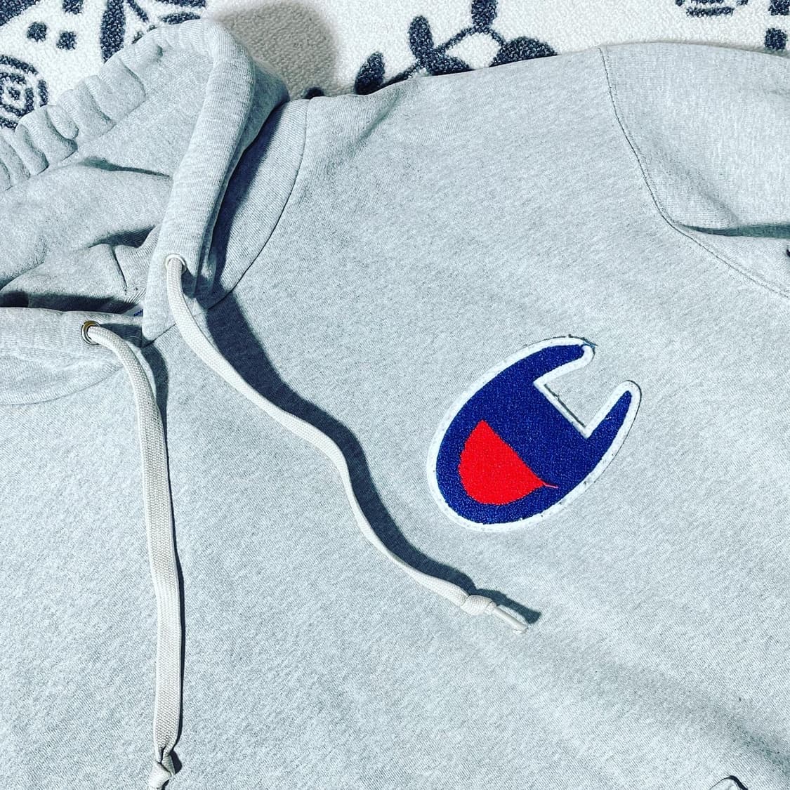 챔피온 빅로고 어센틱 후드티 상품이미지4