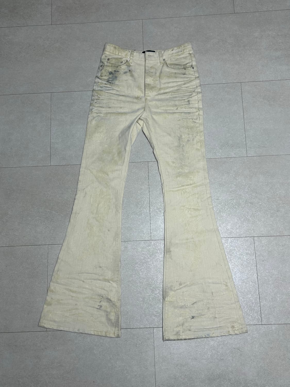 [0] 언더마이카 벨베틴 플레어 아이보리 상품이미지1