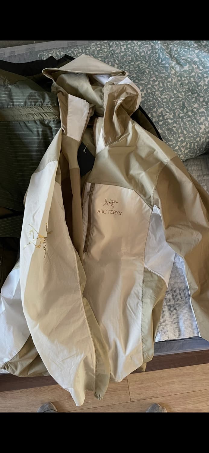 아크테릭스x빔즈 스쿼미시 후디 나고미 새상품 상품이미지2