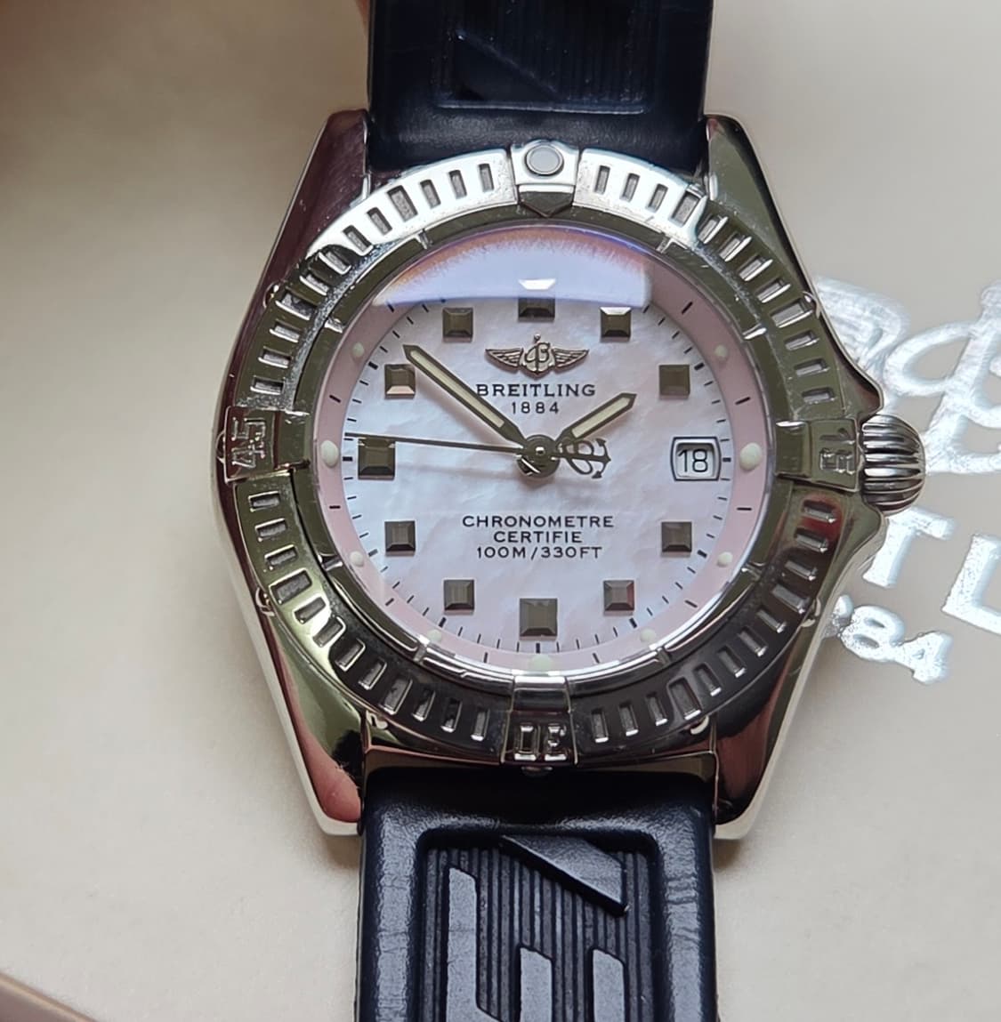 레어] 브라이틀링 칼리스티노 핑크자개 크로노미터 쿼츠 스틸 여성용 풀셋 상품이미지1