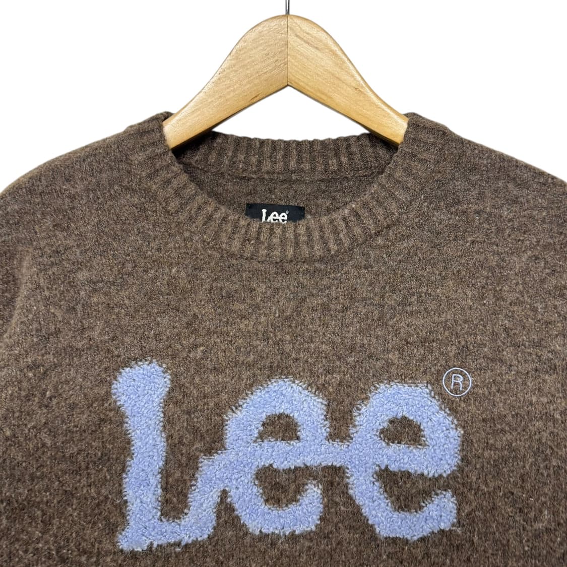 Lee 부클 빅 트위치 로고 니트 브라운 상품이미지2