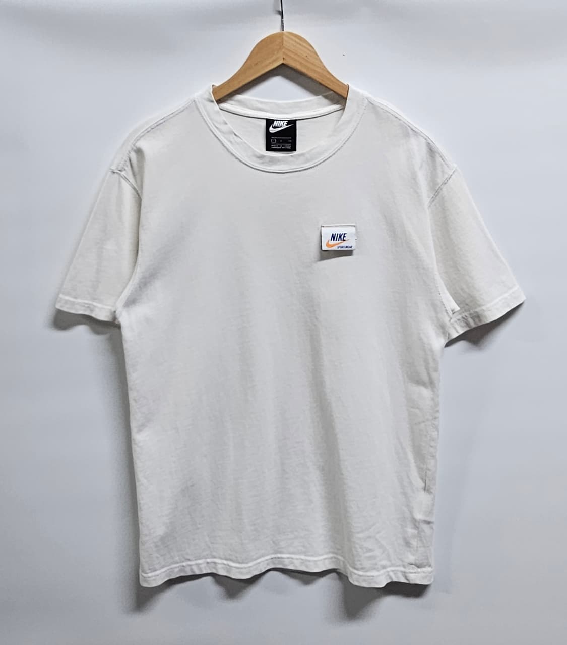 나이키 스포츠웨어 반팔티셔츠 S 상품이미지1
