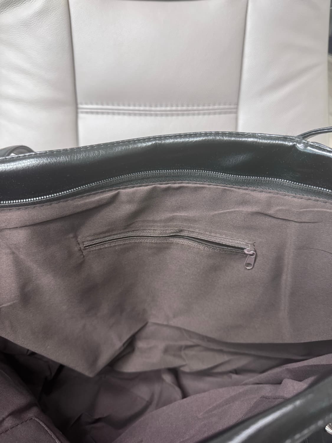 빈티지 레더 스터드 숄더백 블랙 상품이미지4