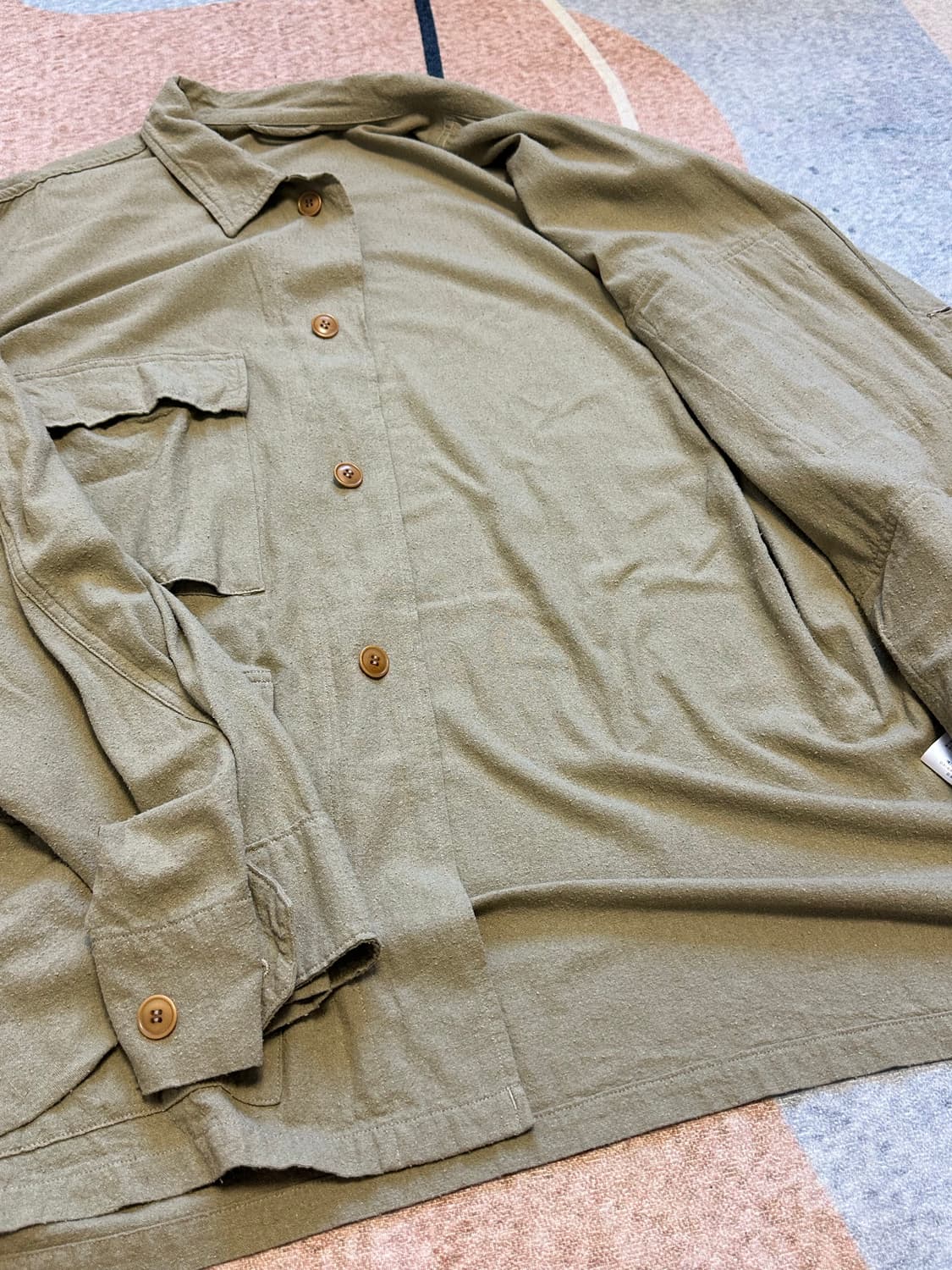 [3] 코모리(comoli) 25ss 로우 실크 BDU 자켓 카키 상품이미지5