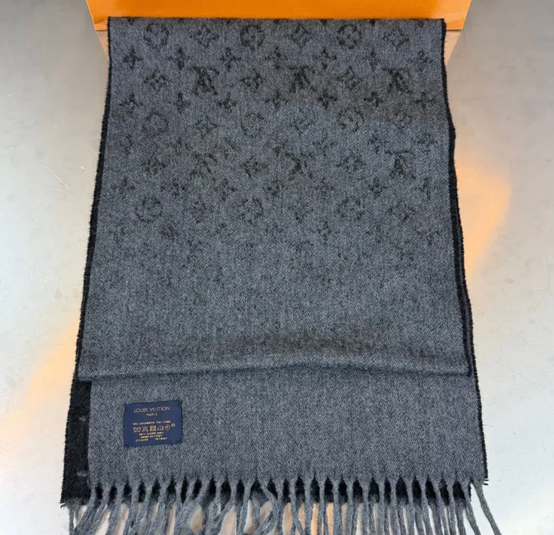 [정품] 루이비통 투톤 모노그램 머플러 그레이 상품이미지3