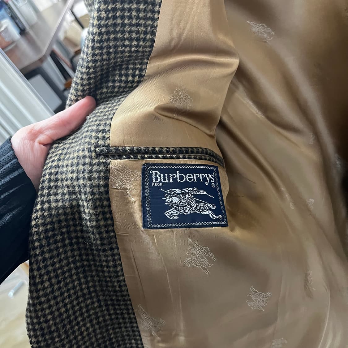 버버리 하운드투스 체크 카멜헤어 블레이져 50R 상품이미지4