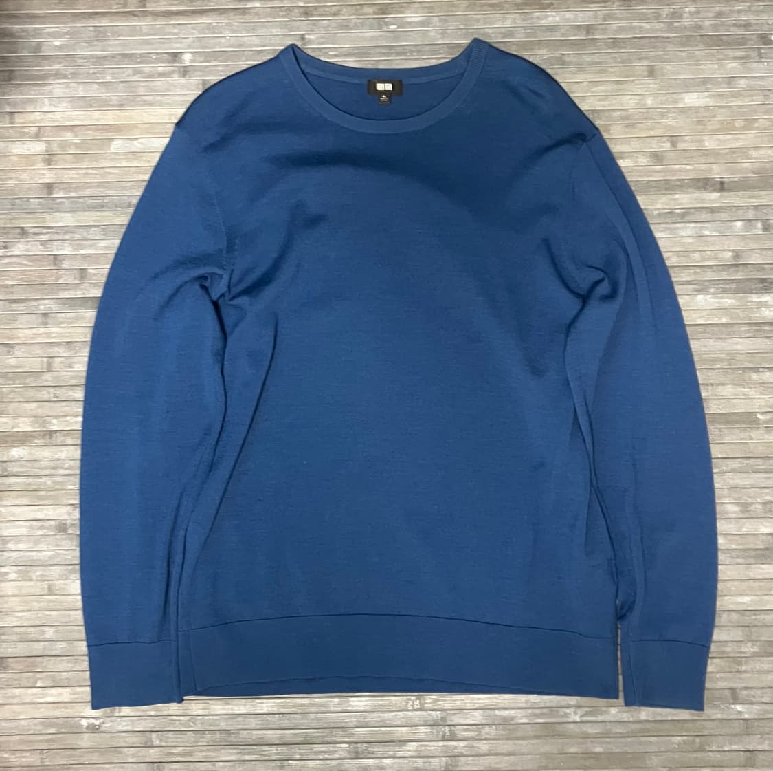 Uniqlo merino crewneck blue 상품이미지1