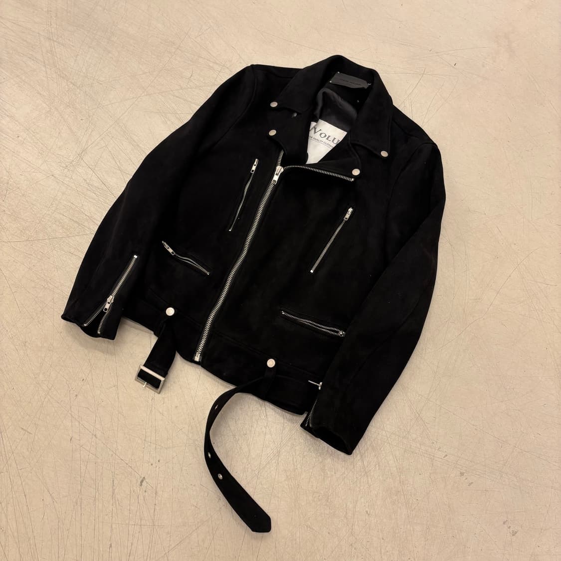 드레스 볼륨 스웨이드 블랙 라이더 자켓 상품이미지1