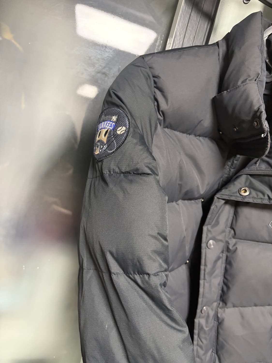 MLB 뉴욕 양키스 패딩 판매합니다 상품이미지4