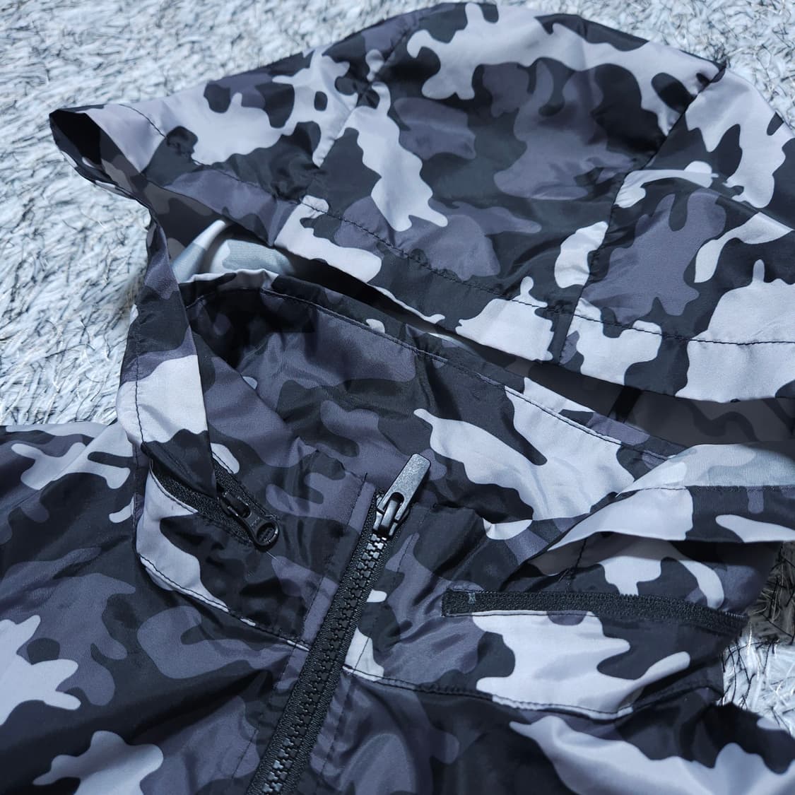 나이키) M 남자 카모패턴 바람막이자켓 / 왕눈이샵 상품이미지9