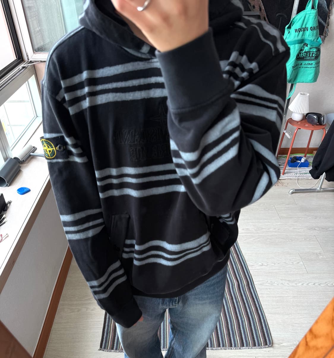 슈프림 x 스톤아일랜드 스트라이프 후드티 상품이미지1