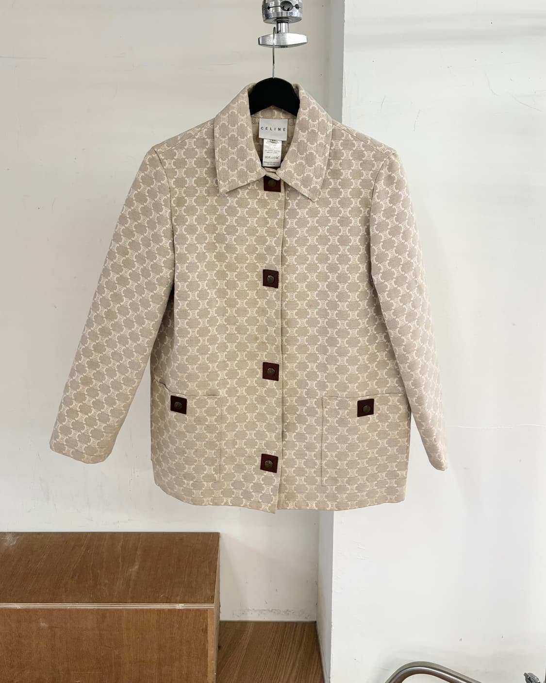 셀린느 베이지 마카담 패턴 자켓 상품이미지1
