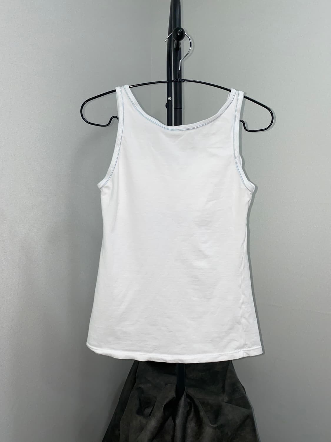 Sporty padded Sleeveless Top 상품이미지3