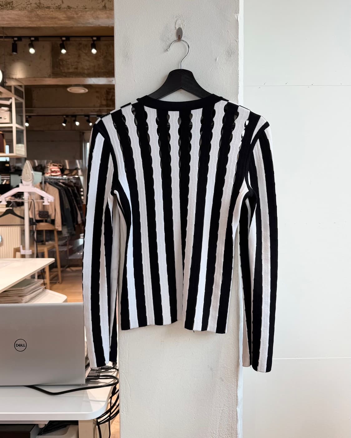 알렉산더 왕 블랙 화이트 스트라이프 니트  상품이미지7