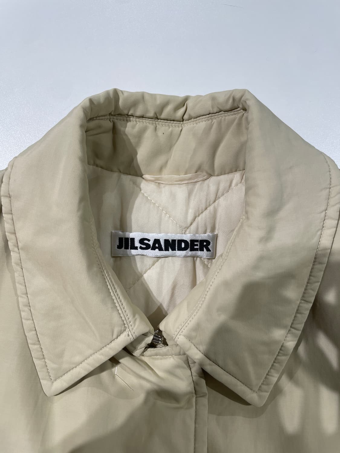 질샌더 슈크림 히든 버튼 누빔 자켓 상품이미지7