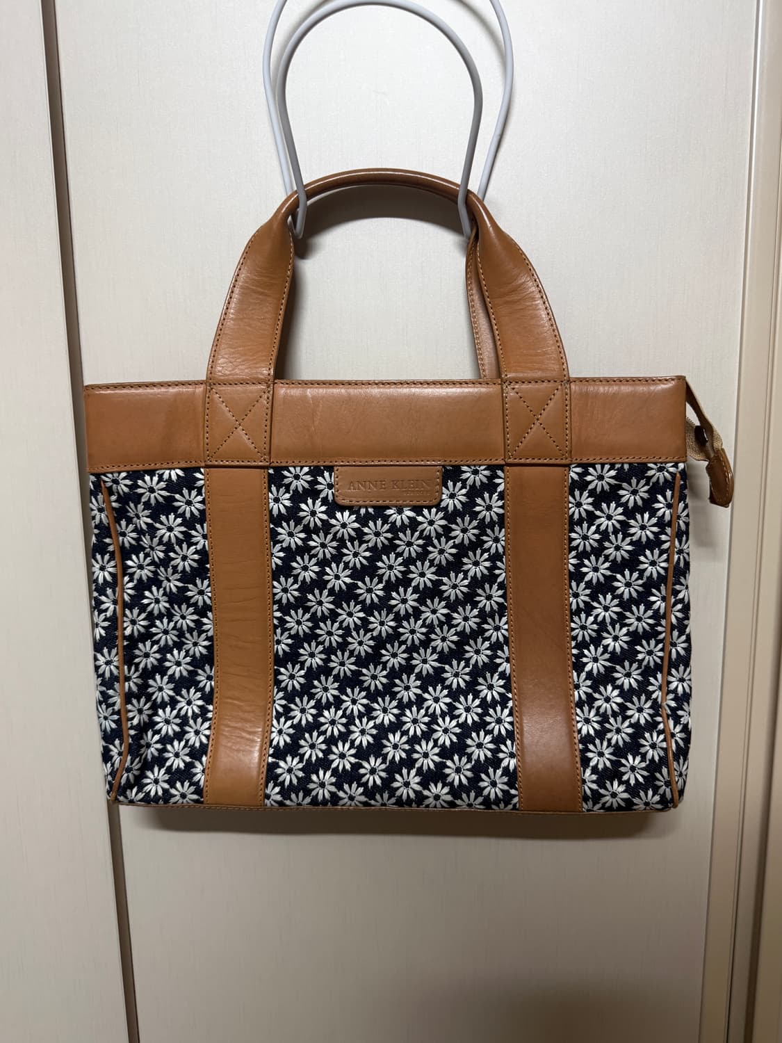 앤클라인 토트백 상품이미지1