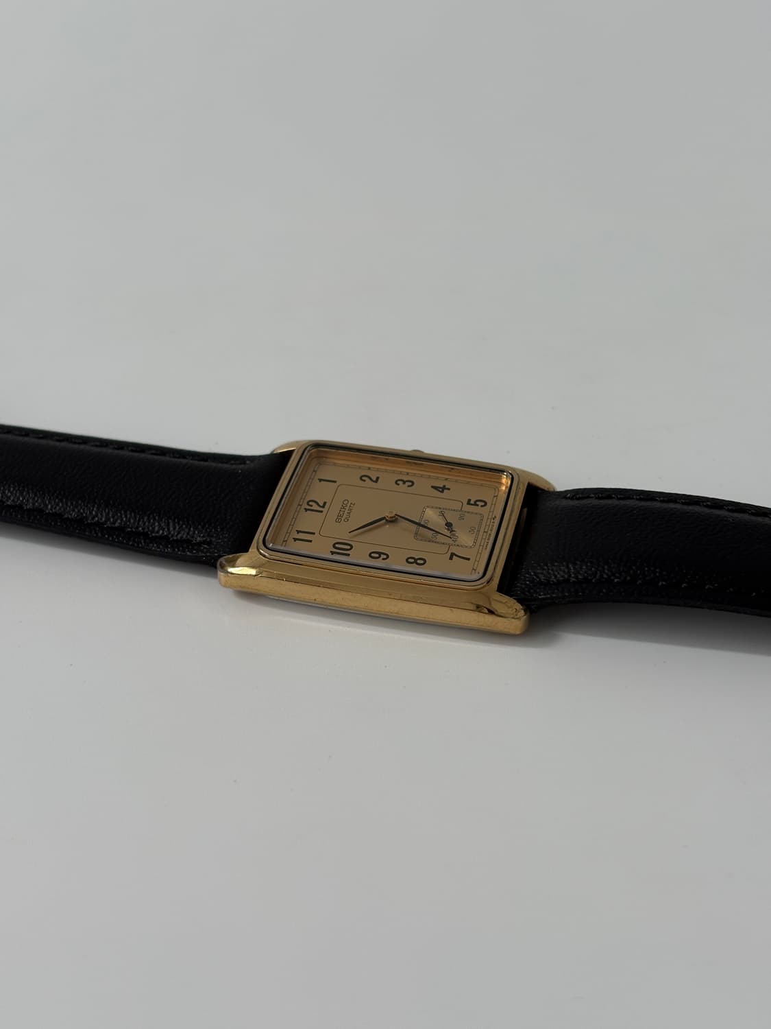 1980s Small Seconds Gold Tank Quartz 상품이미지7