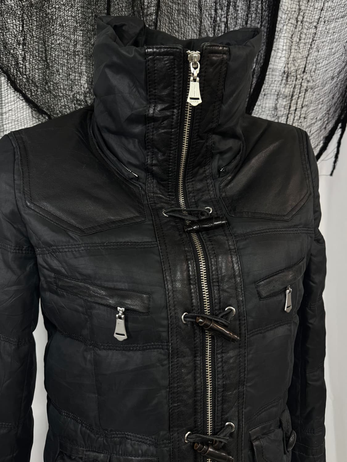 high neck detail long padding 상품이미지2