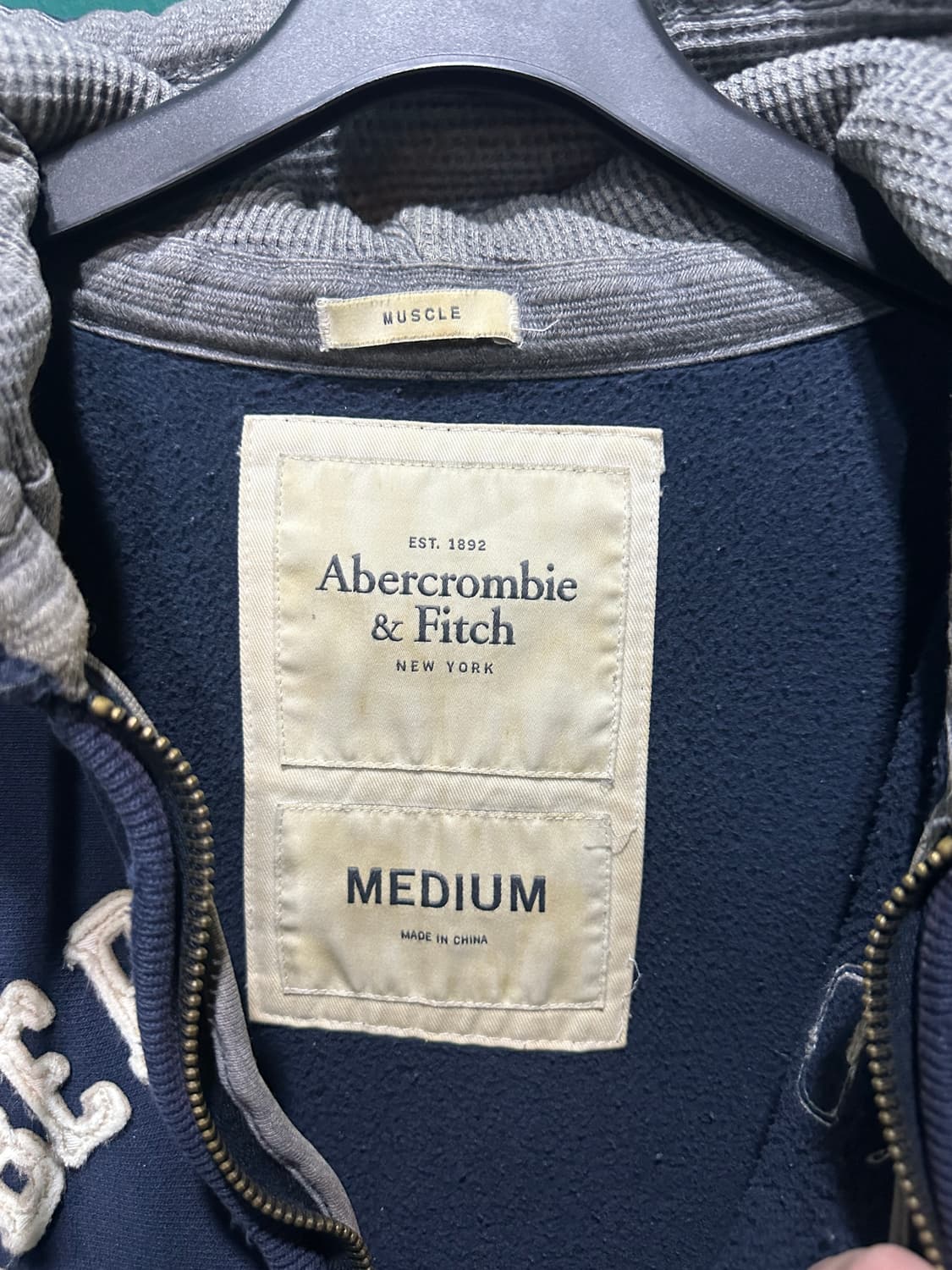 아베크롬비 후드집업 네이비M 상품이미지4