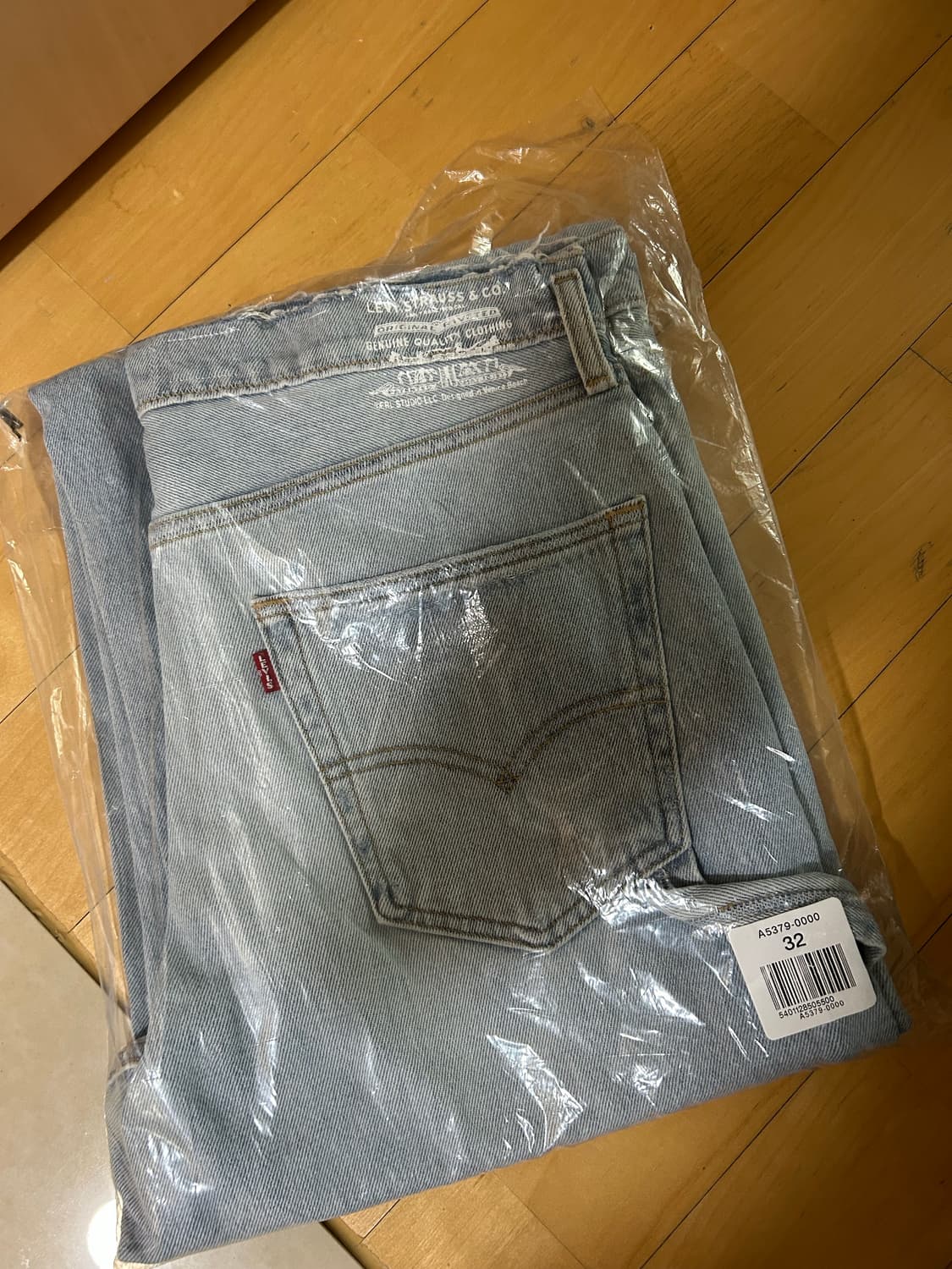 Erl x levis 루즈 스테이 루즈 진 상품이미지3