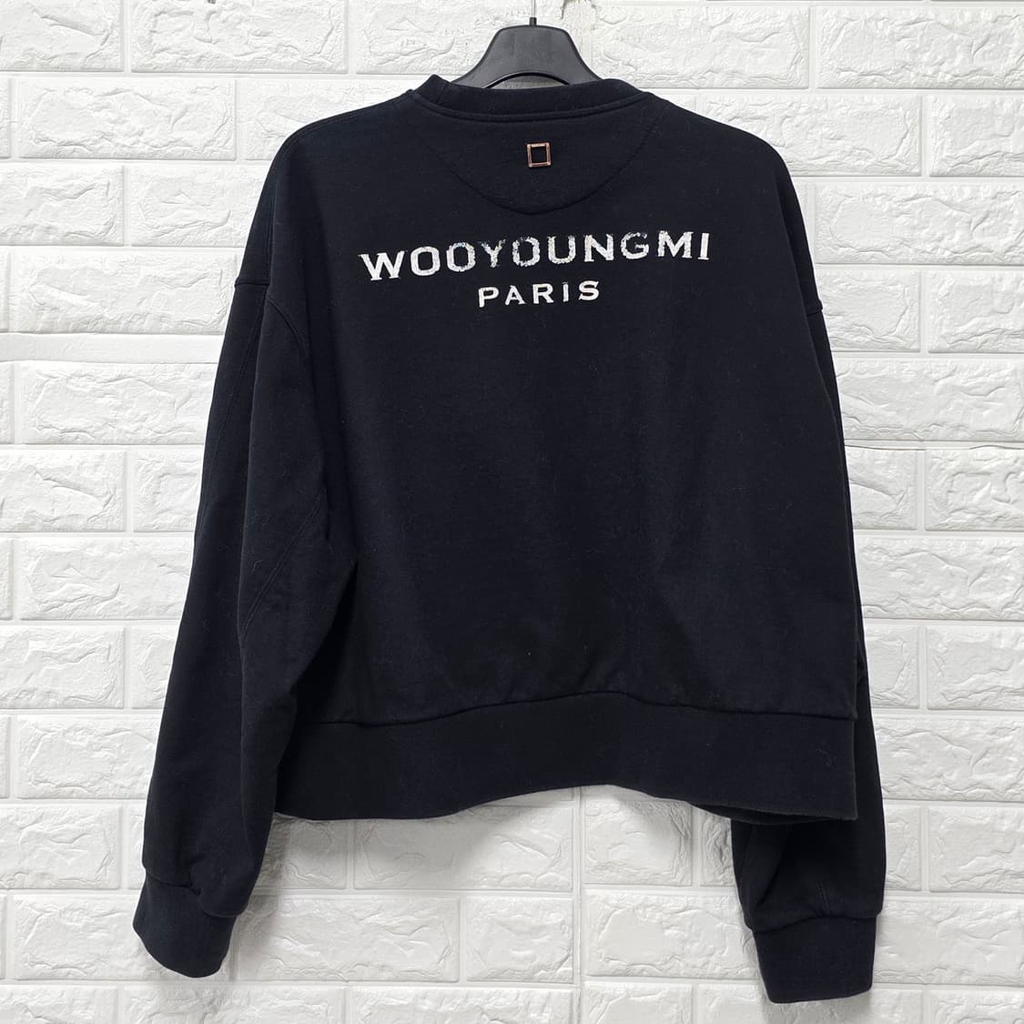 택포) 우영미 블랙 크롭 맨투맨 Free 상품이미지4