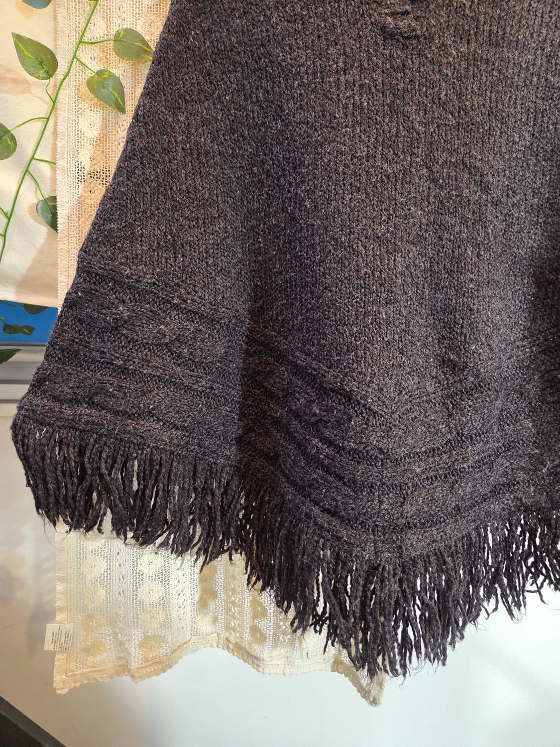 차콜 케이프 후드 니트 상품이미지3