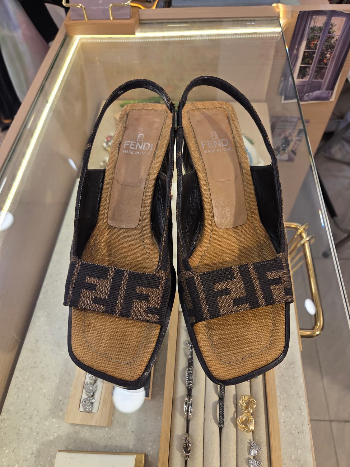 FENDI 팬디 슬링백 샌들 상품이미지2
