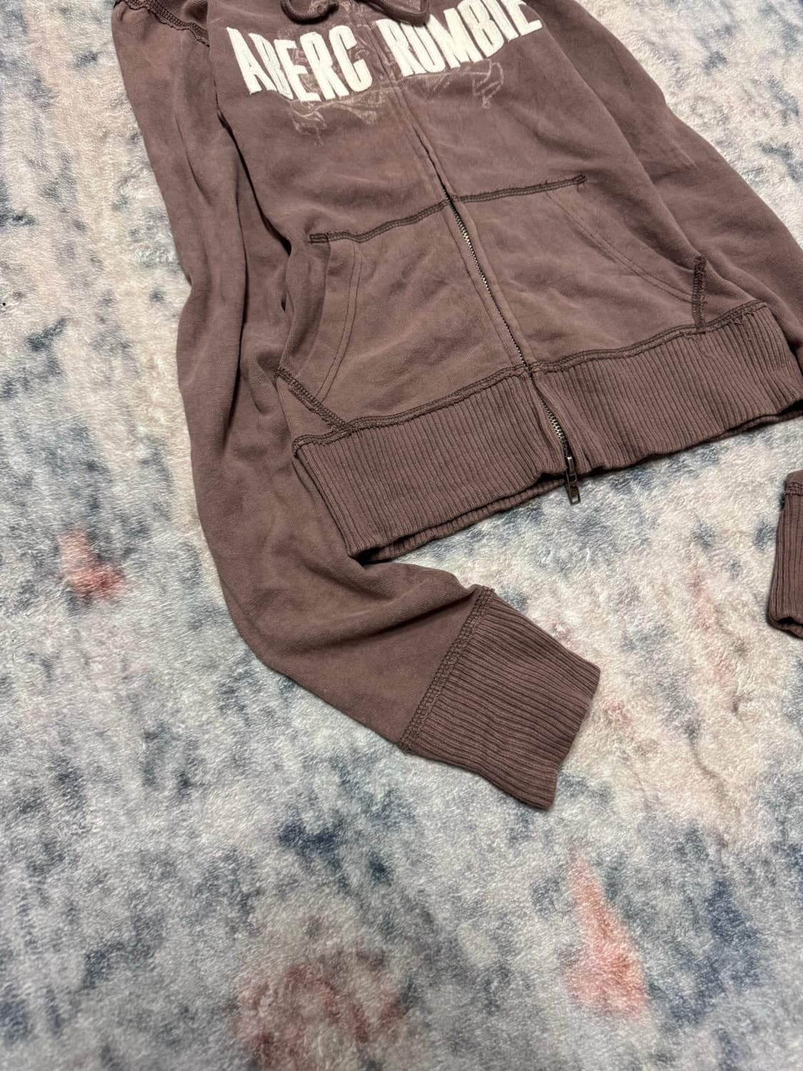 Abercrombie 00s y2k milk choco hoodie 상품이미지5