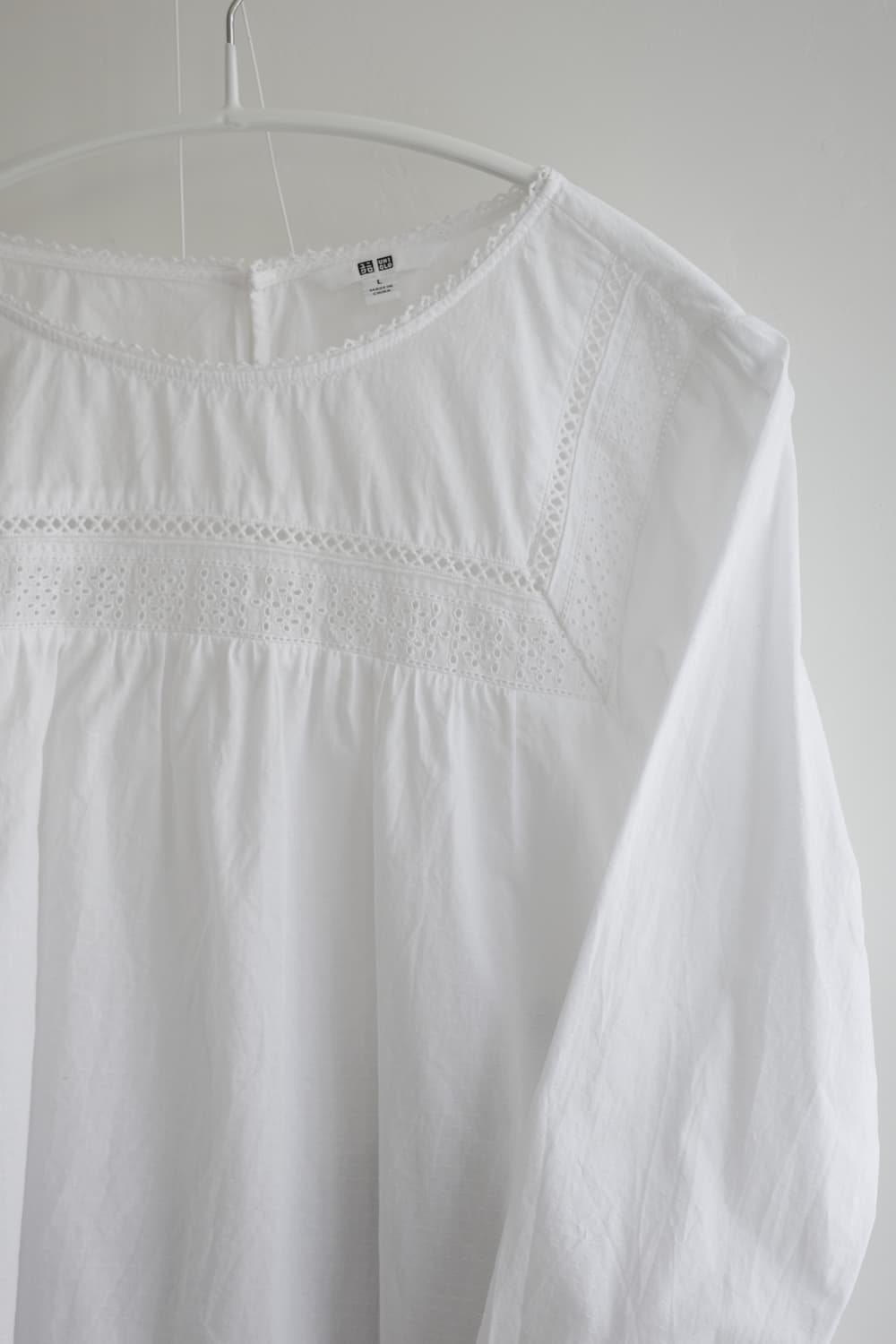 UNIQLO 화이트 레이스  코튼 블라우스 상품이미지3