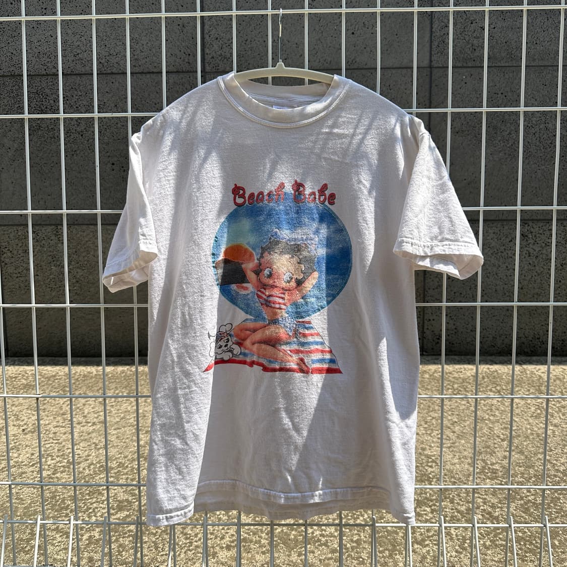 00‘s betty boop beach babe t shirt M 상품이미지1