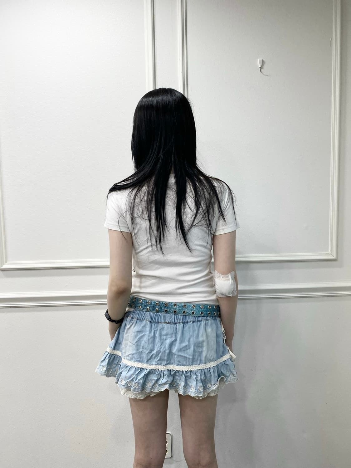 Y2K Lace-Up Detail Cross Print Slim Tee 상품이미지7
