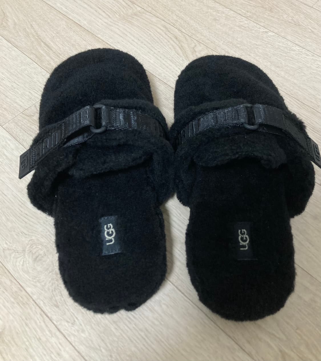 어그 플러프 잇 슬리퍼 250-255 판매 상품이미지4