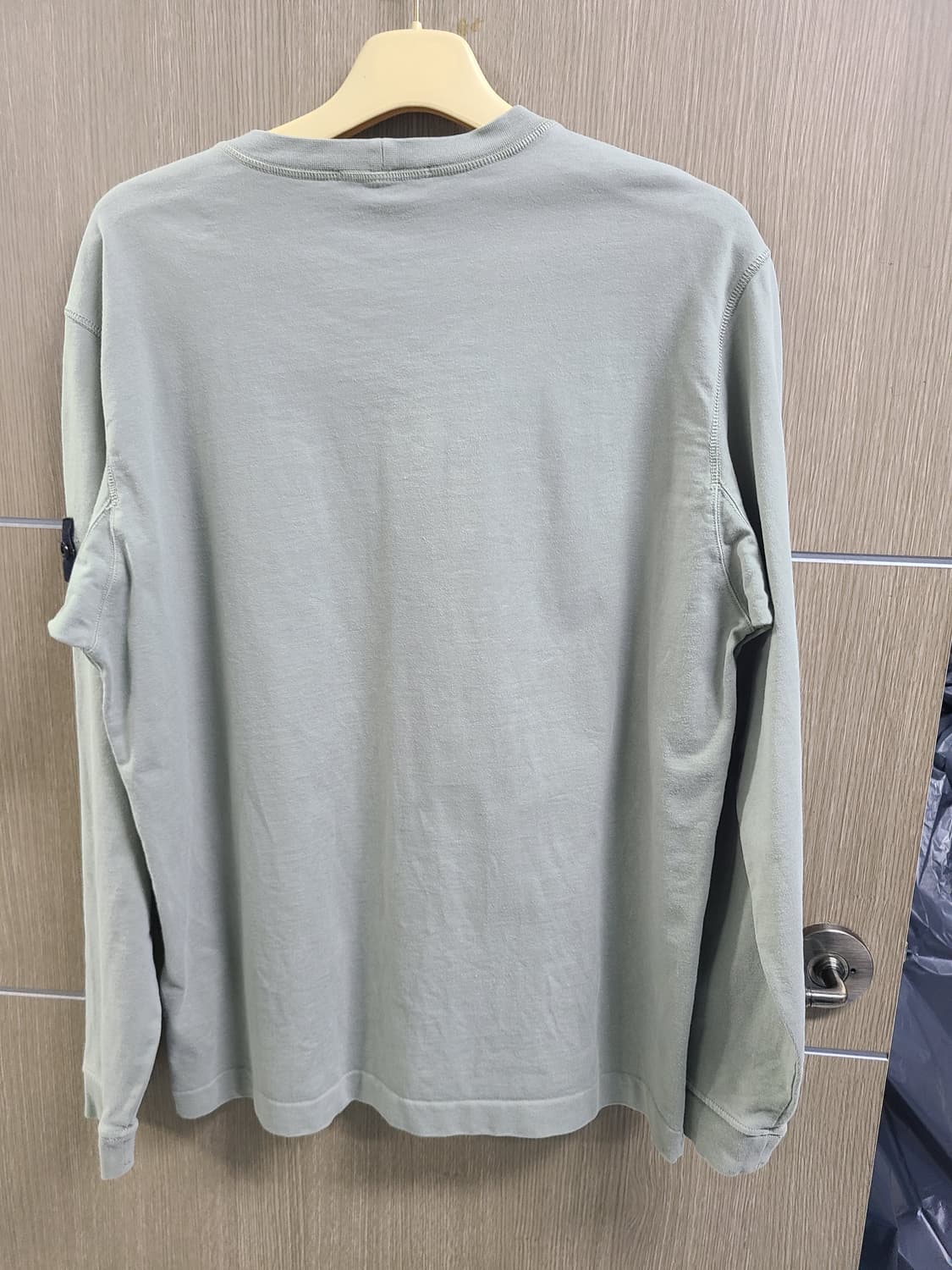 스톤아일랜드 와펜 롱슬리브 xl 상품이미지4