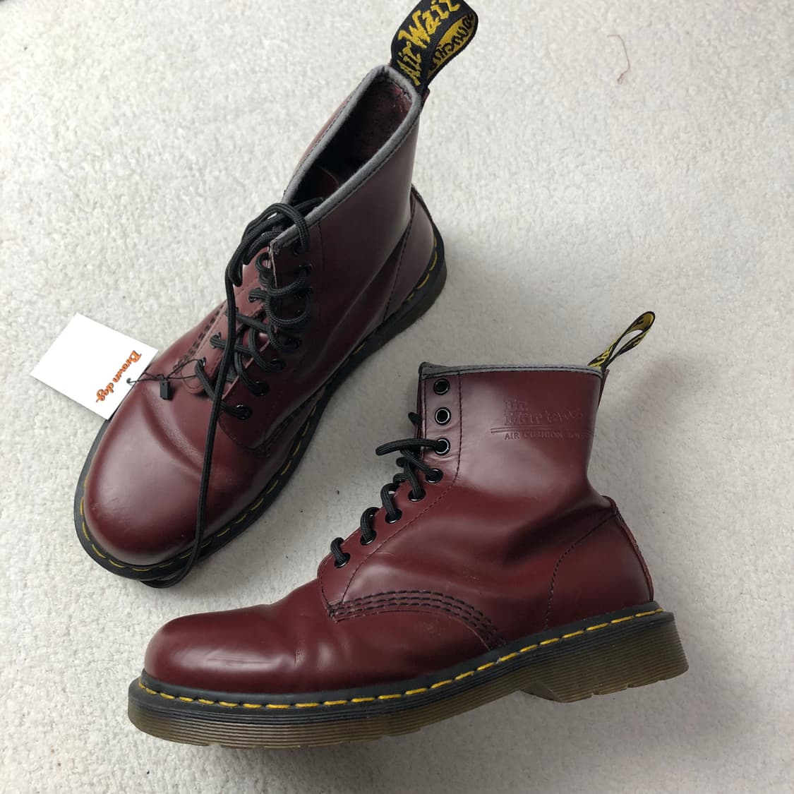 닥터마틴 8홀 부츠  상품이미지1