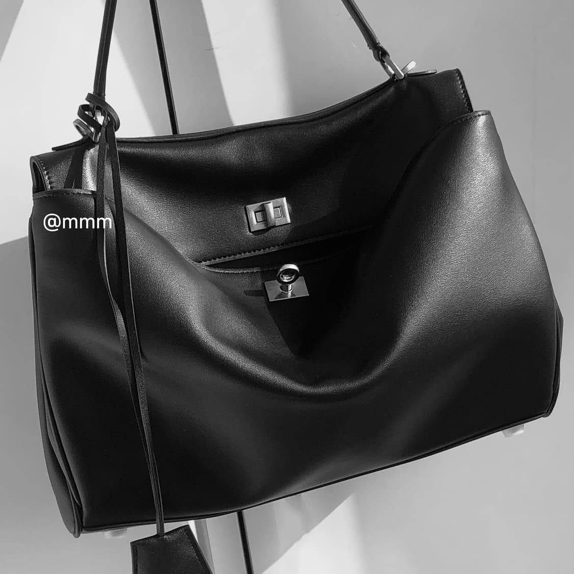 [Unisex] 데오 소가죽 크로스백 상품이미지4