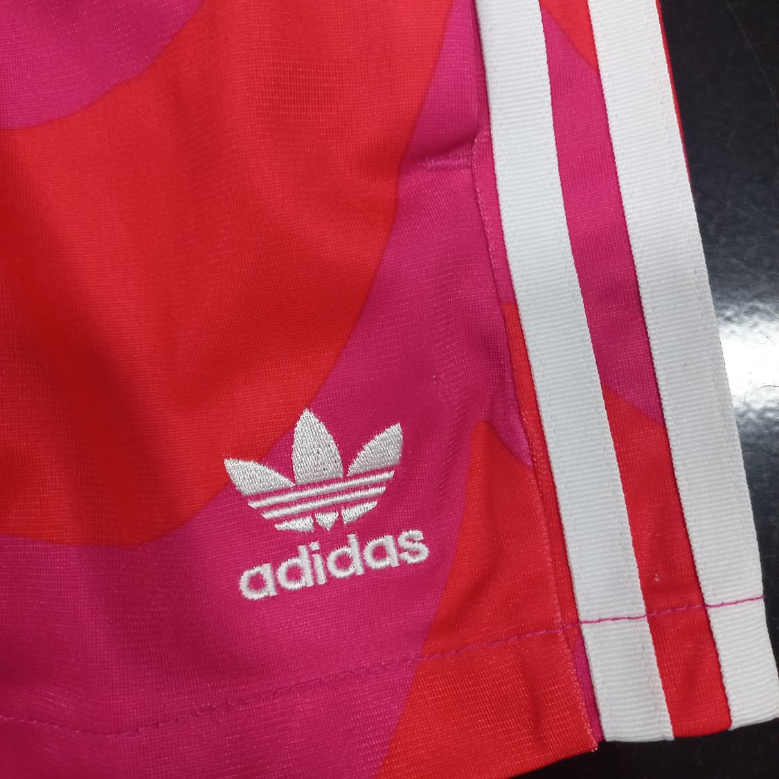 아디다스 마리메꼬 트레이닝 쇼츠 반바지 레드핑크 XS 상품이미지2