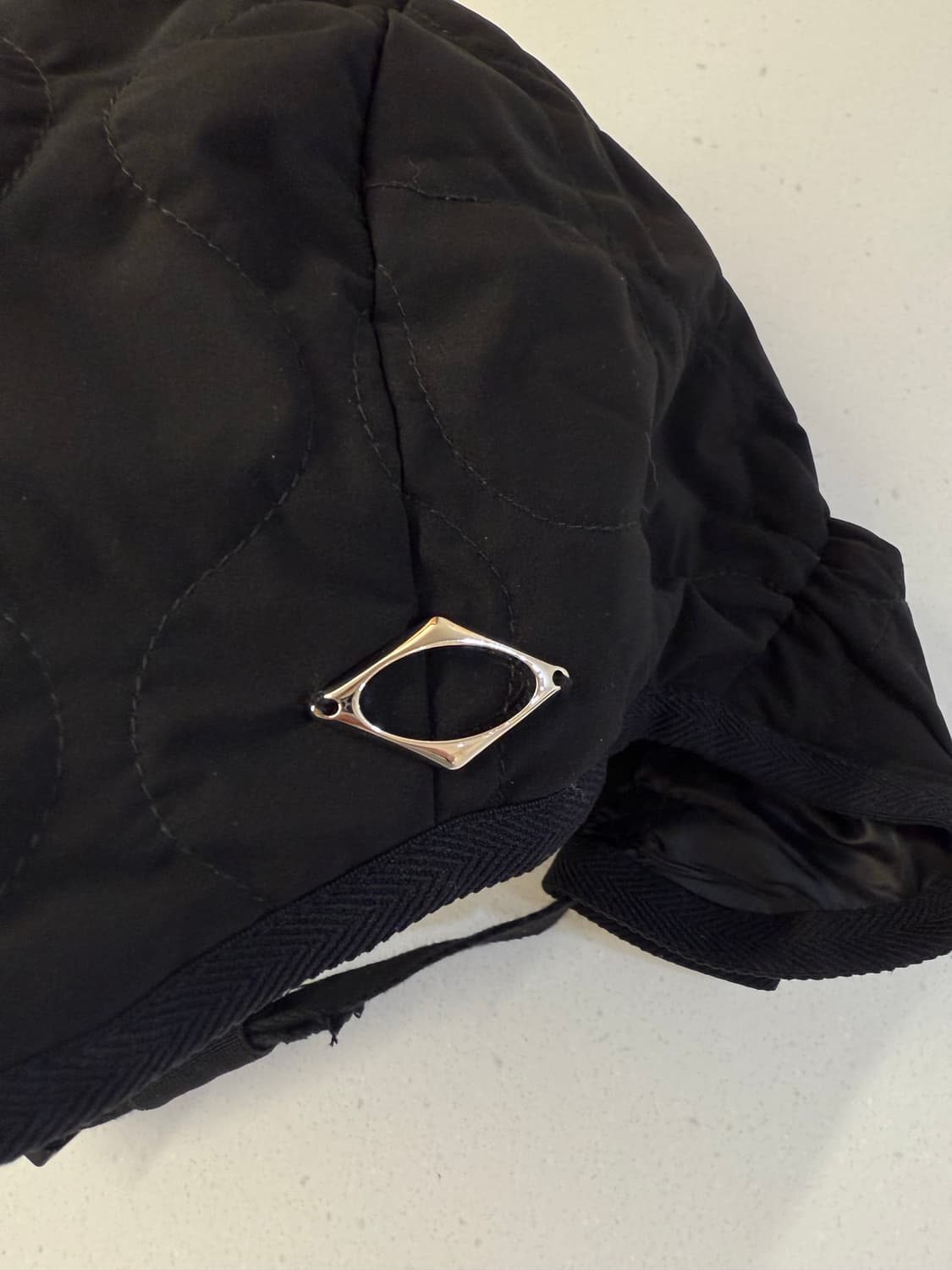 미스치프 퀼티드 푸퍼 햇 블랙 상품이미지6